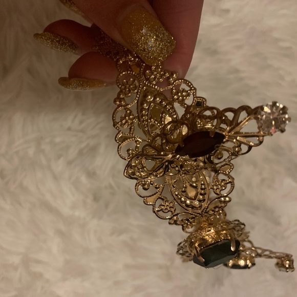 Urban Outfitters Crown - Picture 2 of 3